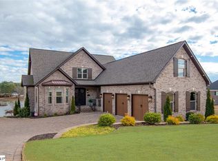 17 Hidden Lake Ct, Piedmont, SC 29673