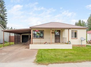 922 W 1st St, Newport, WA 99156