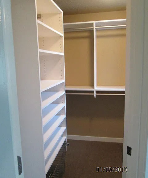 2401 NE 114th Ct — Photo 4