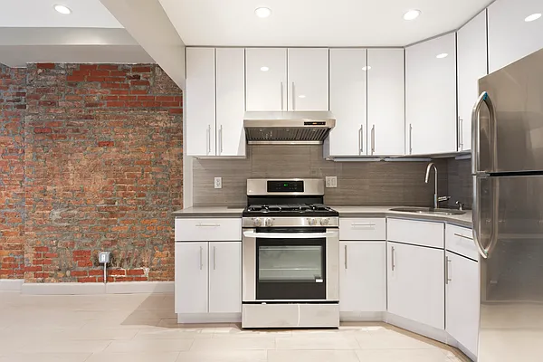 Rented by Douglas Elliman | media 2