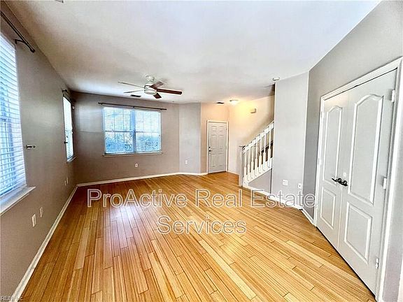 3rd image of 4581 Duffy Dr