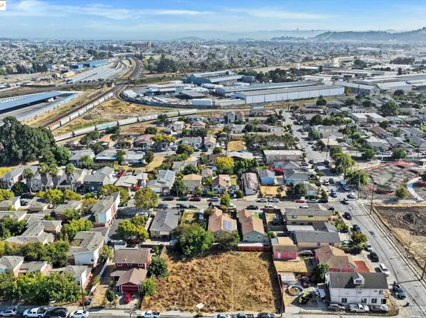 724 Chesley Ave, Richmond, CA 94801