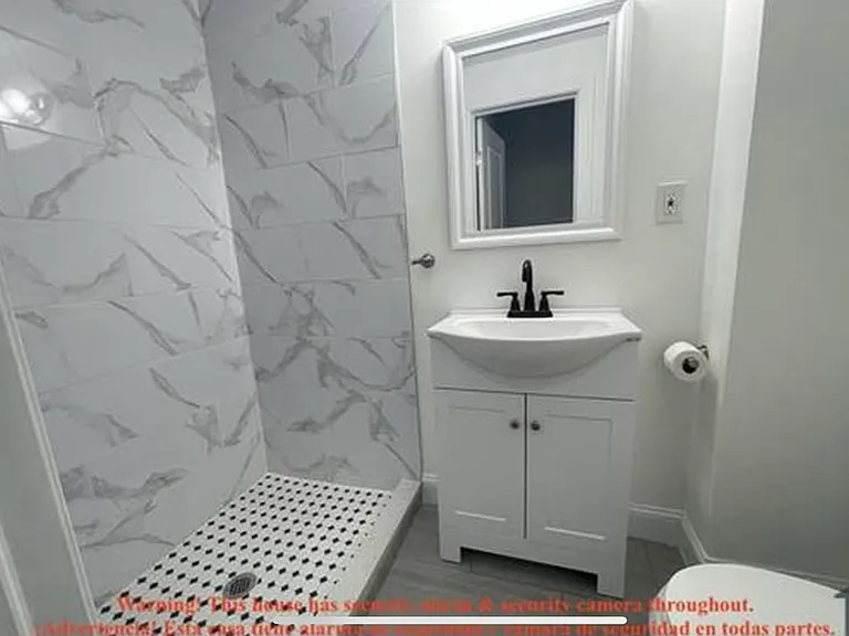2128 N 9th St #2 — Photo 5