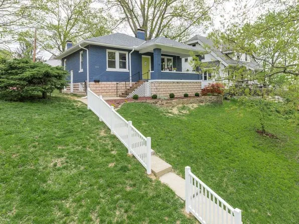 160 Burnet Rdg, Fort Thomas, KY 41075