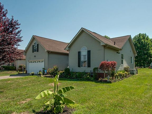 2nd image of 309 Buckingham Blvd