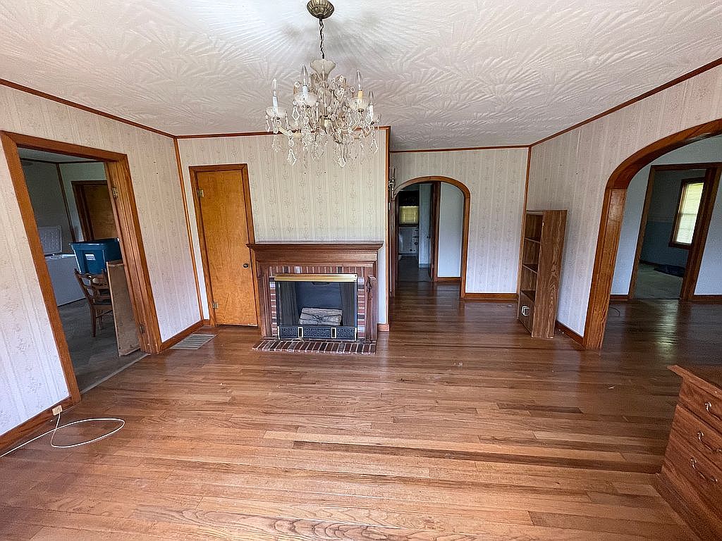 303 N State St, Hymera, IN 47855 Zillow