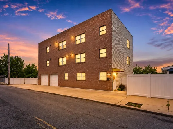 147 Liberty Avenue image 1 of 49
