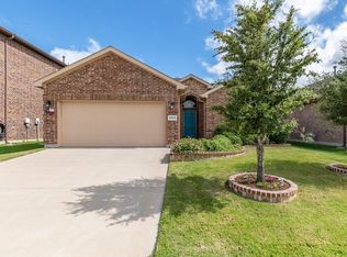 2521 Canyon Wren Ln, Fort Worth, TX 76244