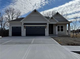 4800 NW Huonker Ct, Riverside, MO 64150