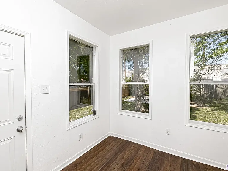 2605 Adams Ave — Photo 16