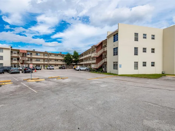 1481 NE Miami Gardens Dr APT 267, Miami Gardens, FL 33179