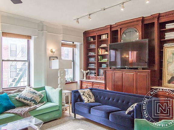 2nd image of 38 Market St #23
