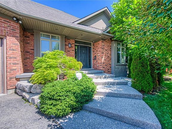 2nd image of 75 Wagon St