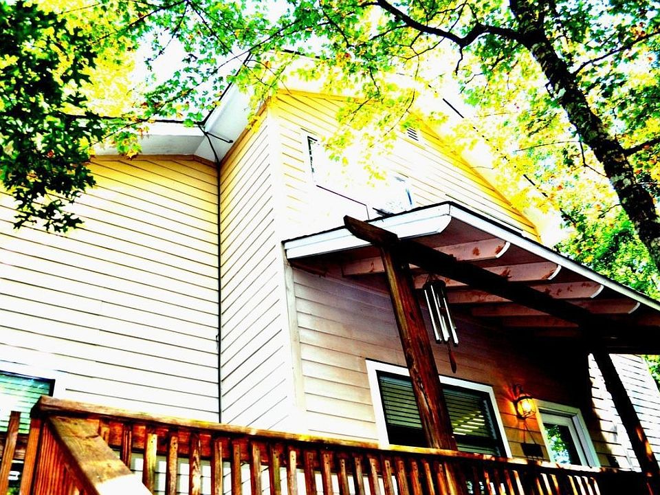 1st image of 138 Barron Dr