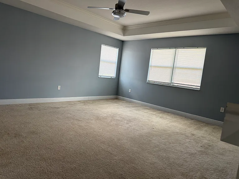 16924 Champlain St — Photo 36