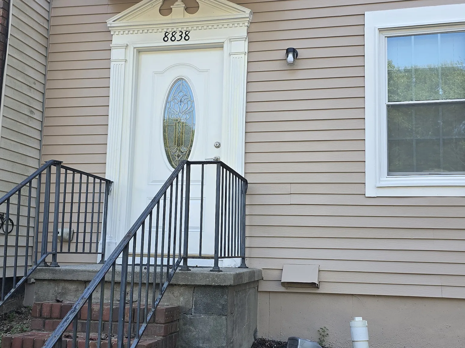 2 bed, 3.5 bath, 1200 sqft, $1,900 — Photo 2