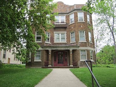 1st image of 2936 W Kilbourn Ave APT 5