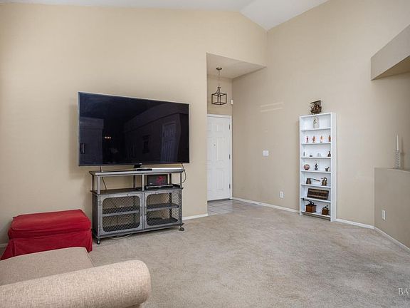 5th image of 4908 Summer Grove Circle