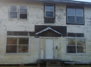 3101 8th St, Port Arthur, TX 77642