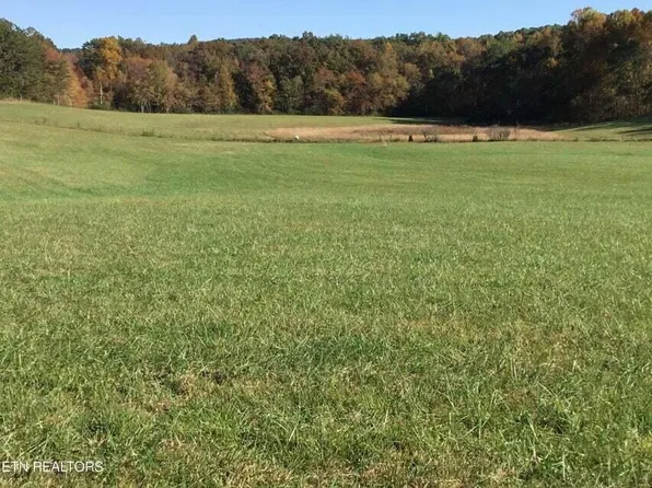 1 Beaver Hill Rd, Pikeville, TN 37367