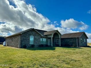 985 Beaver Creek Rd, Bluff City, TN 37618