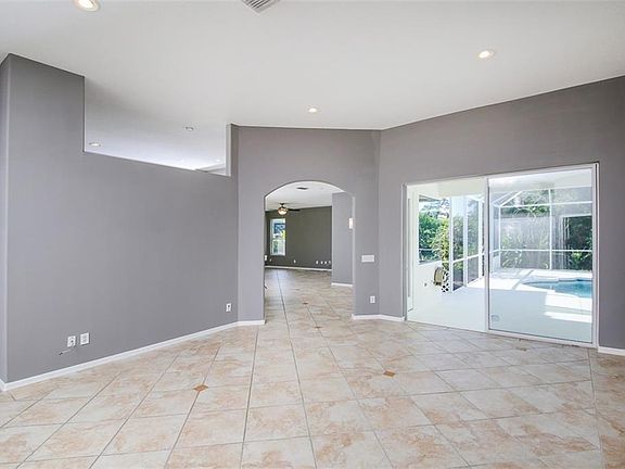 5th image of 7938 Kavanagh Ct