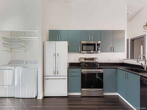 3rd image of 9461 W Elmhurst Drive