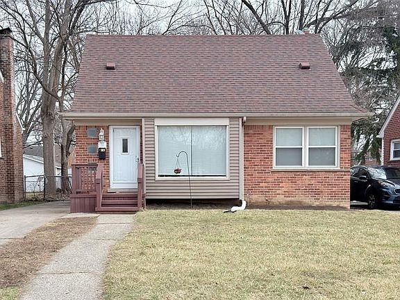 2nd image of 291 Arlington St