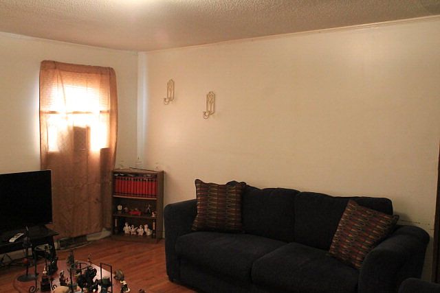 2nd image of 214 Tompkins Ave