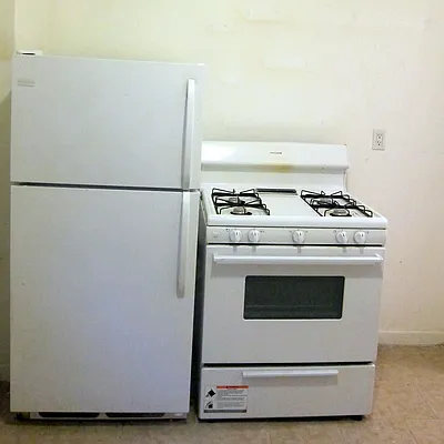 Rented by Excelsior Realty Services | media 17