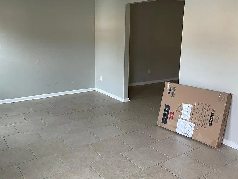 6931 Bonnot Dr — Photo 12