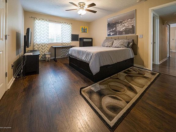 5th image of 6300 Wisteria View Ln Unit 102