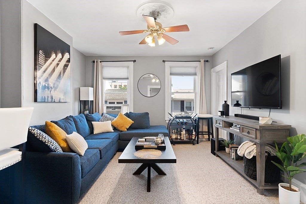 39 Story St 2, South Boston, MA 02127 Zillow