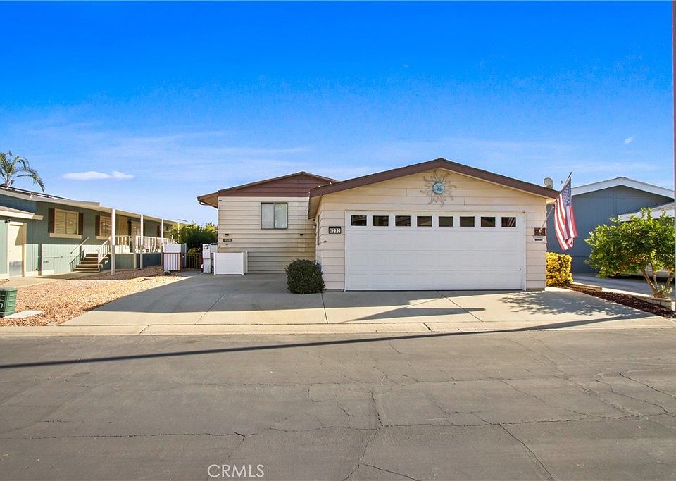 1st image of 1272 Lodgepole Dr