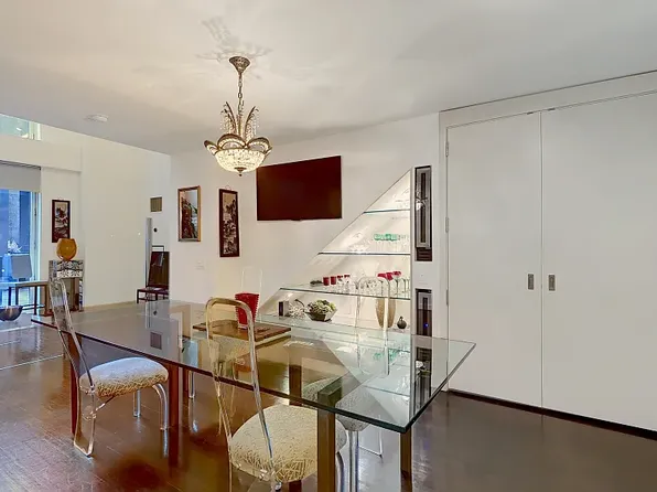 15 William St APT D3, New York, NY 10005
