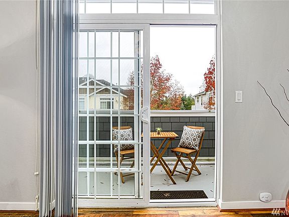 4th image of 1855 Trossachs Blvd SE Unit 1505