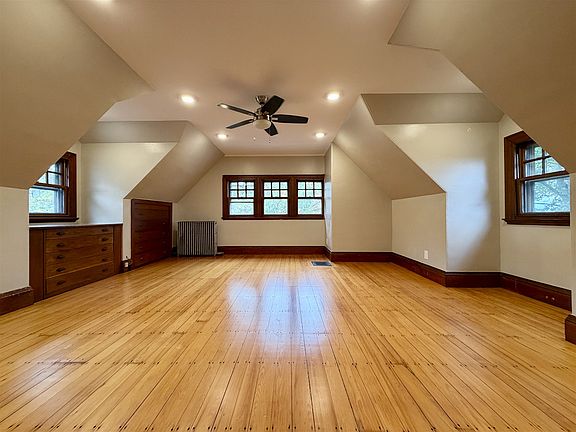 2nd image of 16 Alpine St #2A