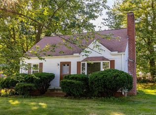 3 Dwight Rd, West Hartford, CT 06110
