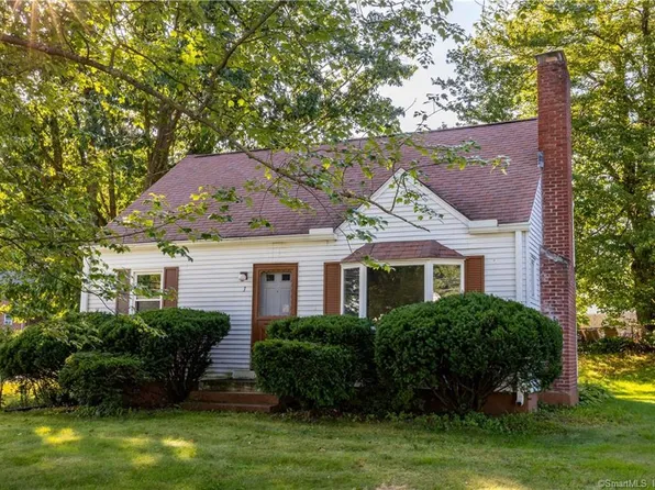 3 Dwight Road, West Hartford, CT 06110