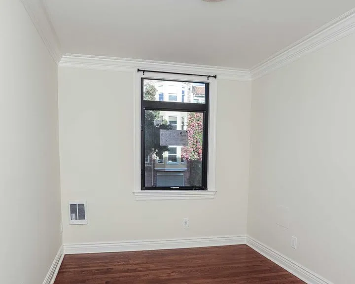 3210 Gough St #102 — Photo 12