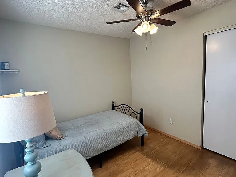 2783 W 29th Ln — Photo 22