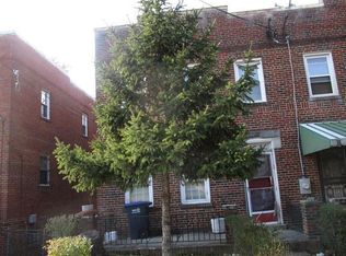 244 Division Ave NE, Washington, DC 20019