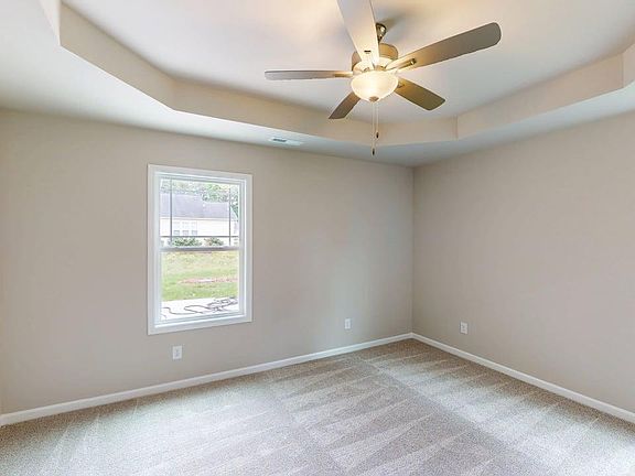 3rd image of 202 Grace'S Farm Road
