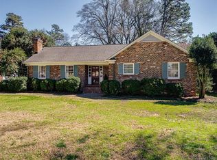 300 N Canterbury Rd, Charlotte, NC 28211