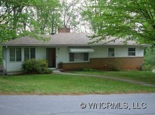 118 Beverly Rd, Asheville, NC 28805