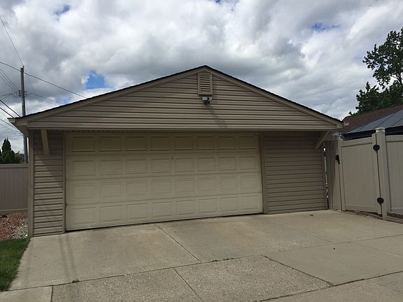 24x24 oversized garage