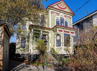 2130 Ridge Rd, Victoria, BC V8T 3E9