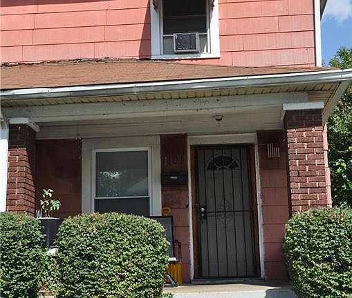 2nd image of 1103 N Tuxedo St