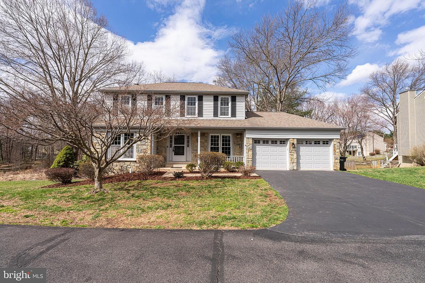9359 Robnel Pl, Vienna, VA 22182 | Zillow