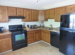169 London Towne Dr, Pittsburgh, PA